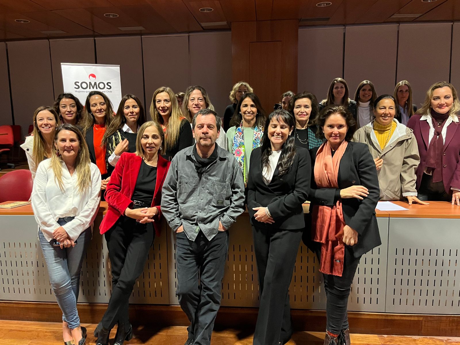 Somos Mujeres por Chile celebra su primera asamblea